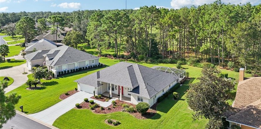 Casa en Ocala, Florida 4 dormitorios, 202.71 m2 № 1917602