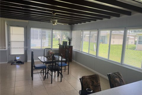 Villa ou maison à vendre à Lehigh Acres, Floride: 2 chambres № 1939724 - photo 7