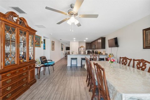 House in Brooksville, Florida 3 bedrooms, 148.27 sq.m. № 1569324 - photo 13
