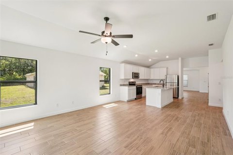 House in North Port, Florida 4 bedrooms, 172.98 sq.m. № 1563676 - photo 24