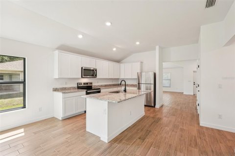 House in North Port, Florida 4 bedrooms, 172.98 sq.m. № 1563676 - photo 26