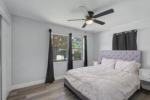 Casa en venta en Gainesville, Florida, 4 dormitorios, 152.27 m2 № 2211360 - foto 11