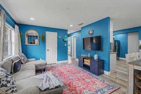 Casa en venta en Gainesville, Florida, 4 dormitorios, 152.27 m2 № 2211360 - foto 17
