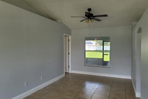 House in Kissimmee, Florida 4 bedrooms, 172.24 sq.m. № 2238907 - photo 20