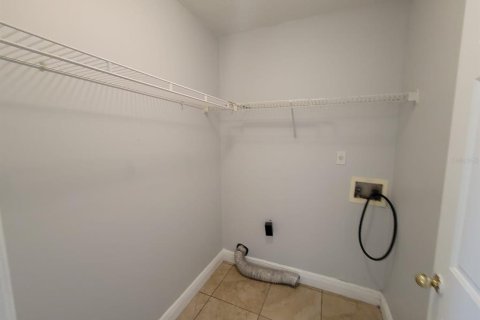 House in Kissimmee, Florida 4 bedrooms, 172.24 sq.m. № 2238907 - photo 15