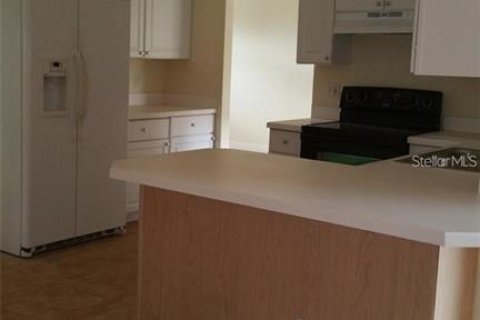 House in Kissimmee, Florida 4 bedrooms, 172.24 sq.m. № 2238907 - photo 5