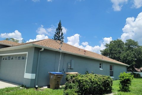 House in Kissimmee, Florida 4 bedrooms, 172.24 sq.m. № 2238907 - photo 30