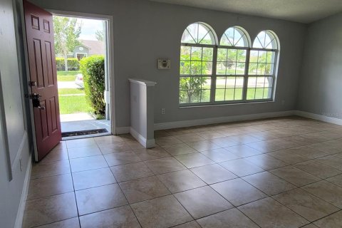 House in Kissimmee, Florida 4 bedrooms, 172.24 sq.m. № 2238907 - photo 8