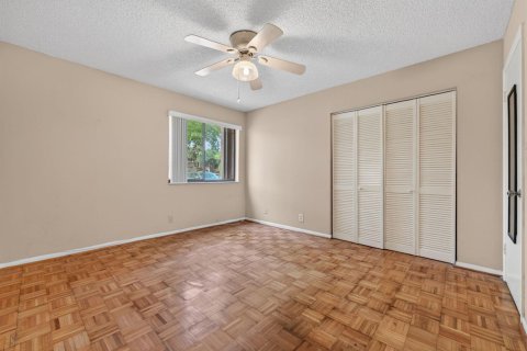 Condo in Davie, Florida, 2 bedrooms  № 2177444 - photo 15