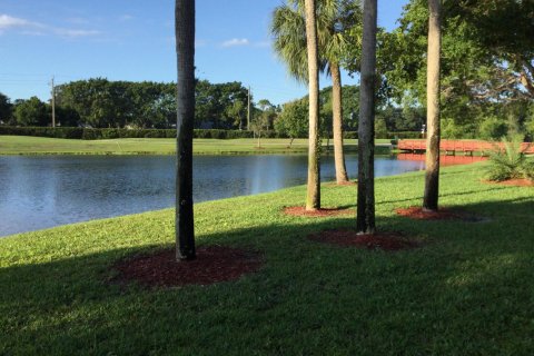 Condo in Davie, Florida, 2 bedrooms  № 2177444 - photo 8