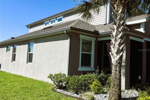 House in Davenport, Florida 4 bedrooms, 260.96 sq.m. № 2329379 - photo 2