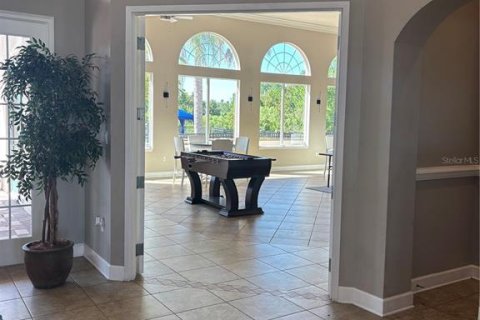 House in Davenport, Florida 4 bedrooms, 260.96 sq.m. № 2329379 - photo 10