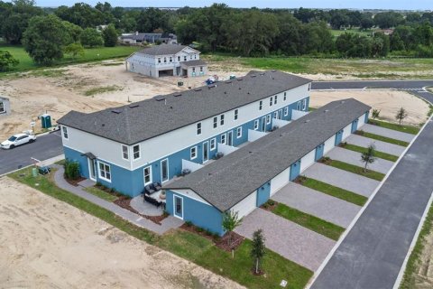Adosado en venta en Apopka, Florida, 3 dormitorios, 163.79 m2 № 1801577 - foto 8