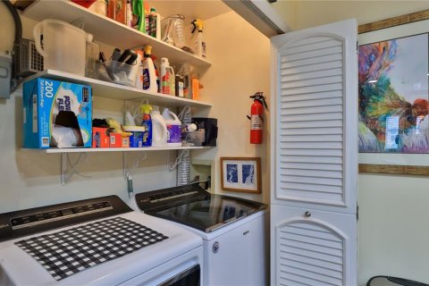 Townhouse in Palm Coast, Florida 3 bedrooms, 174.19 sq.m. № 1908029 - photo 10