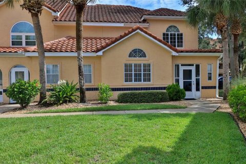 Townhouse in Palm Coast, Florida 3 bedrooms, 174.19 sq.m. № 1908029 - photo 1