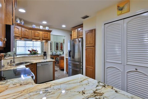 Townhouse in Palm Coast, Florida 3 bedrooms, 174.19 sq.m. № 1908029 - photo 8