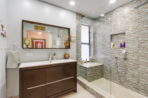 Touwnhouse à vendre à Hollywood, Floride: 2 chambres, 150.04 m2 № 1987407 - photo 8