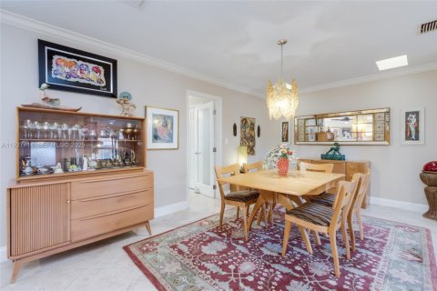 Touwnhouse à vendre à Hollywood, Floride: 2 chambres, 150.04 m2 № 1987407 - photo 4