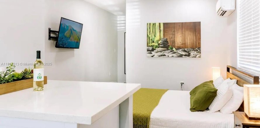 Коммерческая недвижимость в Майами, Флорида 1 спальня, 51.1м2 № 1957718