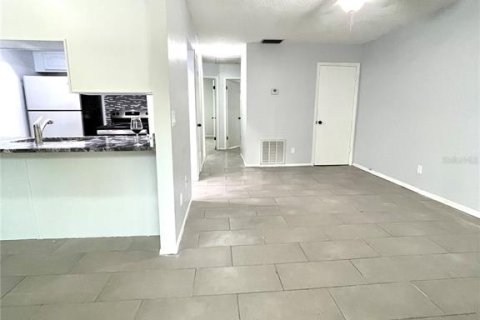Appartement à louer à Largo, Floride: 2 chambres, 72.46 m2 № 2120296 - photo 9
