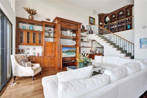 Townhouse in Boca Raton, Florida 3 bedrooms, 340.58 sq.m. № 1731861 - photo 6