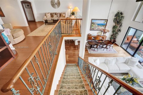 Townhouse in Boca Raton, Florida 3 bedrooms, 340.58 sq.m. № 1731861 - photo 11