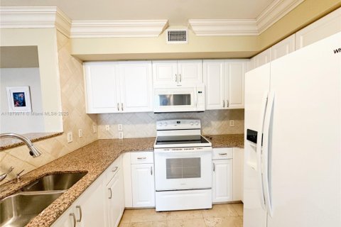 Condominio en venta en Miami, Florida, 2 dormitorios, 105.91 m2 № 1921337 - foto 7