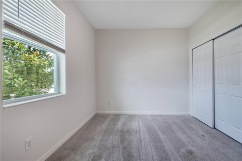 Casa en venta en Haines City, Florida, 4 dormitorios, 170.01 m2 № 1913098 - foto 19