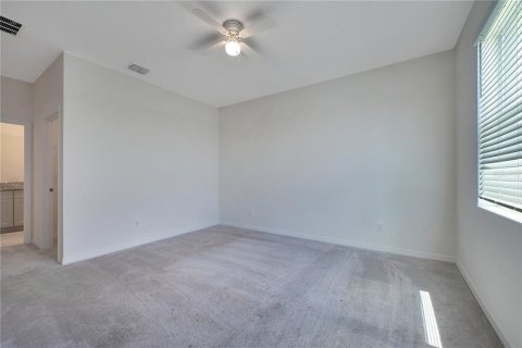 Casa en venta en Haines City, Florida, 4 dormitorios, 170.01 m2 № 1913098 - foto 12