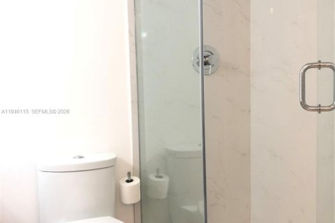 Снять в аренду кондоминиум в Майами-Бич, Флорида 51.28м2, № 2005459 - фото 9