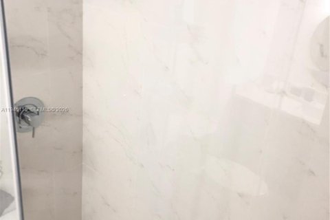 Снять в аренду кондоминиум в Майами-Бич, Флорида 51.28м2, № 2005459 - фото 11