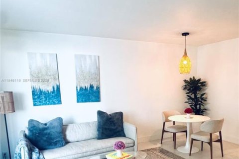 Снять в аренду кондоминиум в Майами-Бич, Флорида 51.28м2, № 2005459 - фото 29