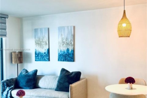 Снять в аренду кондоминиум в Майами-Бич, Флорида 51.28м2, № 2005459 - фото 13