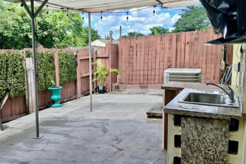 Adosado en alquiler en Homestead, Florida, 3 dormitorios, 107.77 m2 № 1950773 - foto 9