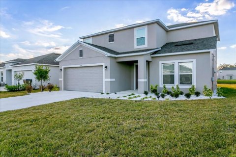 Villa ou maison à vendre à Kissimmee, Floride: 5 chambres, 212.47 m2 № 2273097 - photo 5