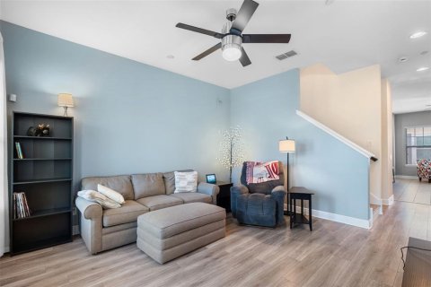 Touwnhouse à vendre à Orlando, Floride: 4 chambres, 178.93 m2 № 1805197 - photo 13