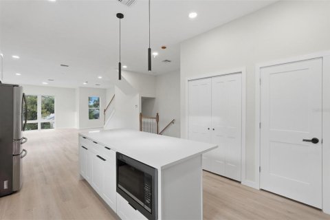 Villa ou maison à vendre à Saint Petersburg, Floride: 4 chambres, 266.82 m2 № 2429627 - photo 26