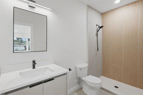 Villa ou maison à vendre à Saint Petersburg, Floride: 4 chambres, 266.82 m2 № 2429627 - photo 8