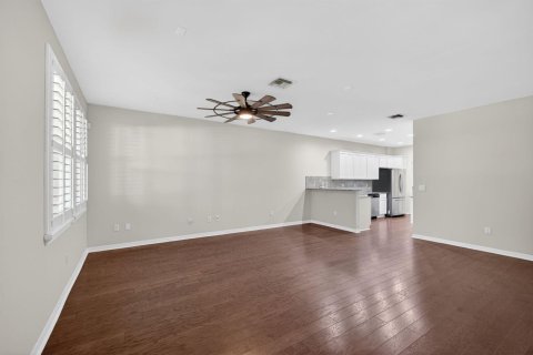 Townhouse in Jupiter, Florida 3 bedrooms, 142.42 sq.m. № 2190248 - photo 4