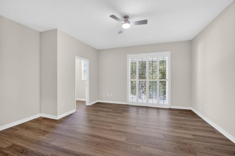 Townhouse in Jupiter, Florida 3 bedrooms, 142.42 sq.m. № 2190248 - photo 16