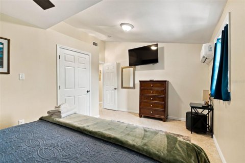 House in Hernando Beach, Florida 2 bedrooms, 89.28 sq.m. № 2316582 - photo 27