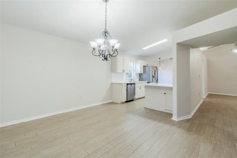 Casa en venta en Hudson, Florida, 3 dormitorios, 146.41 m2 № 1909026 - foto 13
