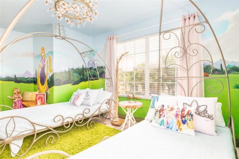 Adosado en venta en Kissimmee, Florida, 5 dormitorios, 188.03 m2 № 2324366 - foto 29