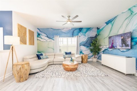 Adosado en venta en Kissimmee, Florida, 5 dormitorios, 188.03 m2 № 2324366 - foto 14