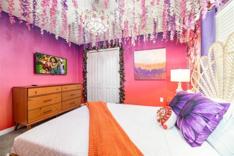 Adosado en venta en Kissimmee, Florida, 5 dormitorios, 188.03 m2 № 2324366 - foto 24