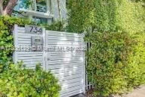 Condominio en venta en Miami Beach, Florida, 2 dormitorios, 128.3 m2 № 1741337 - foto 21