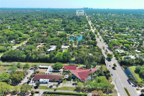 Condo in Plantation, Florida, 2 bedrooms  № 2051603 - photo 27