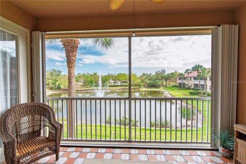 Copropriété à vendre à North Fort Myers, Floride: 2 chambres, 127.09 m2 № 1617866 - photo 15