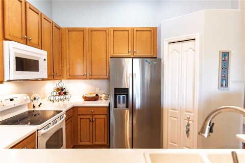 Copropriété à vendre à North Fort Myers, Floride: 2 chambres, 127.09 m2 № 1617866 - photo 4