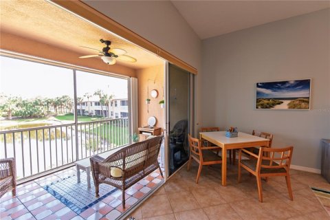 Copropriété à vendre à North Fort Myers, Floride: 2 chambres, 127.09 m2 № 1617866 - photo 14